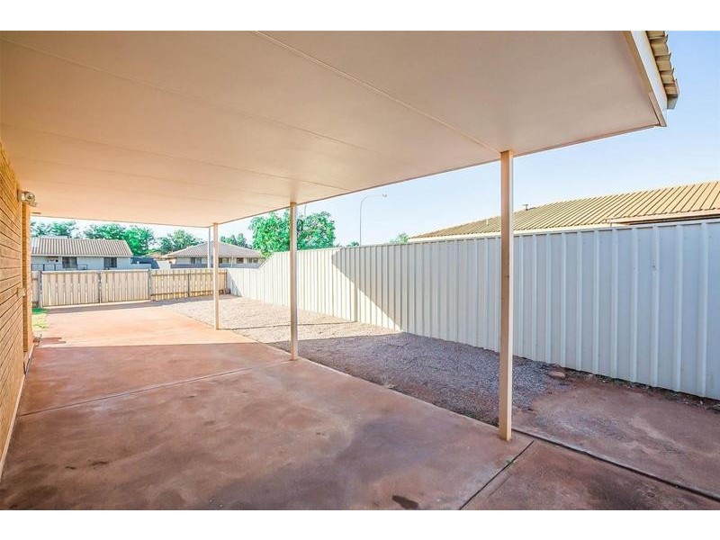 24 Boogalla Crescent, South Hedland WA 6722
