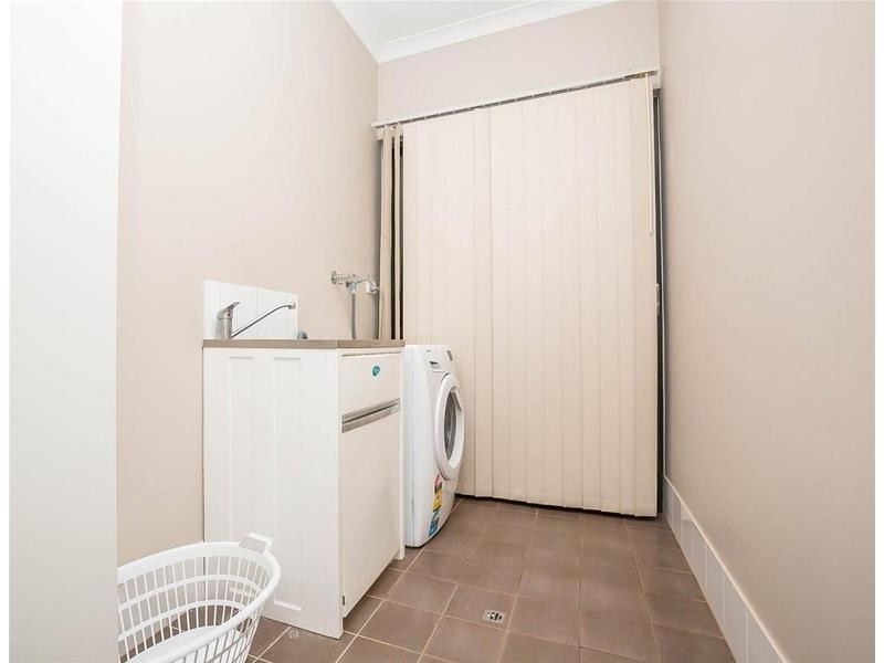 6 Nix Avenue, South Hedland WA 6722