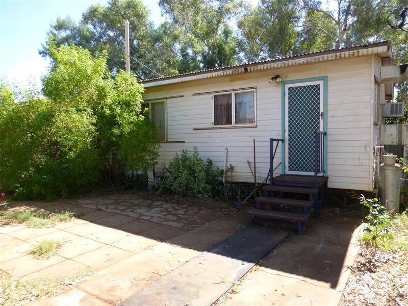 7 Edkins Place, South Hedland WA 6722