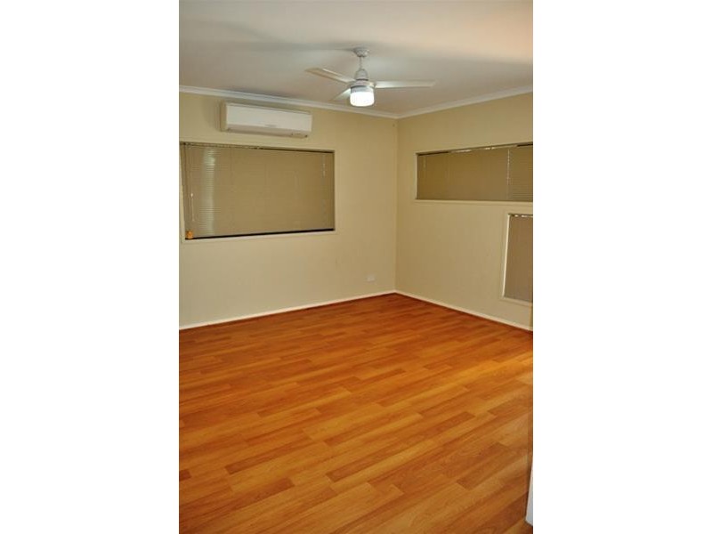 34 Minderoo Avenue, South Hedland WA 6722