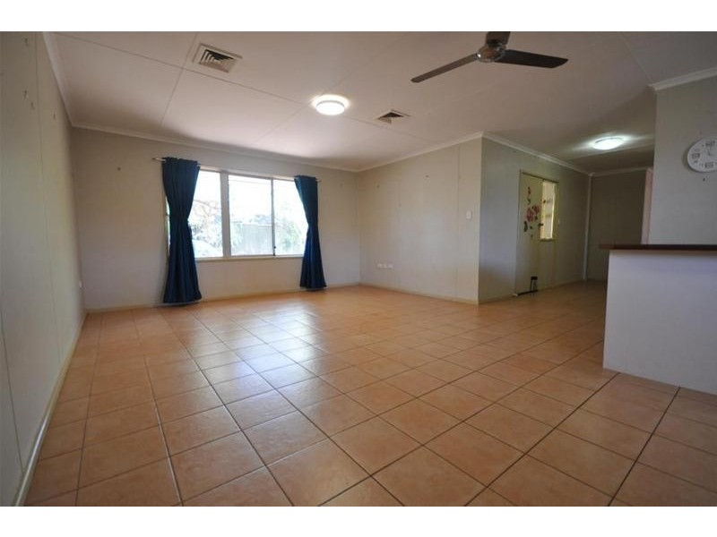 30 Nyabalee Road, Newman WA 6753