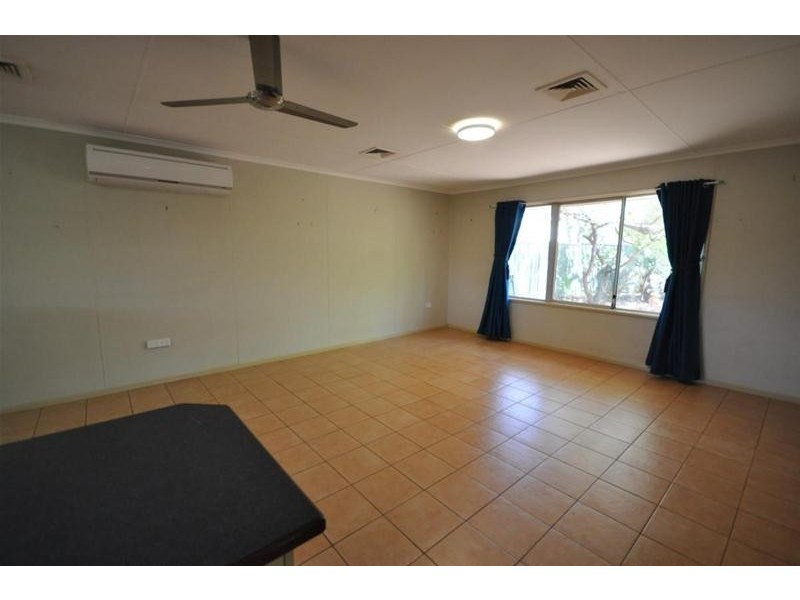 30 Nyabalee Road, Newman WA 6753