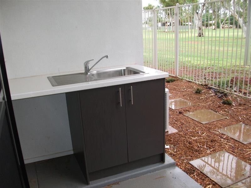 2/1 Lawson Street, South Hedland WA 6722