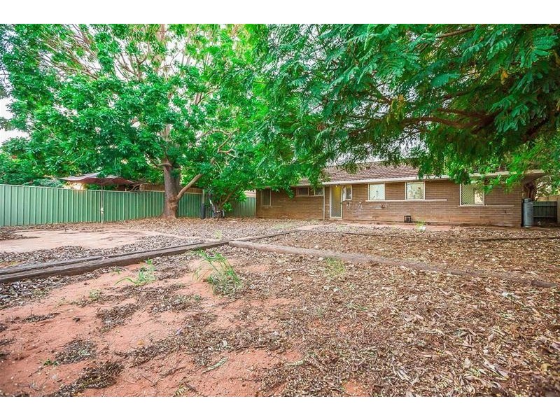 5 Pettit Place, South Hedland WA 6722