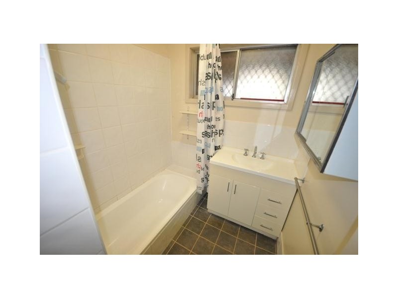 8A Eucla Close, South Hedland WA 6722