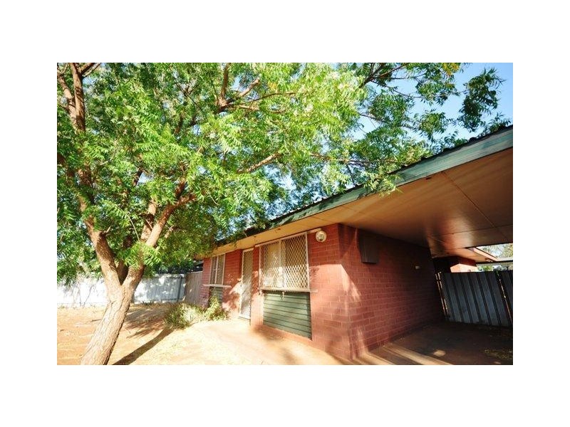 8A Eucla Close, South Hedland WA 6722