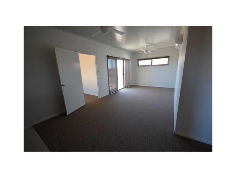 30 Bloodwood Bend, Newman WA 6753