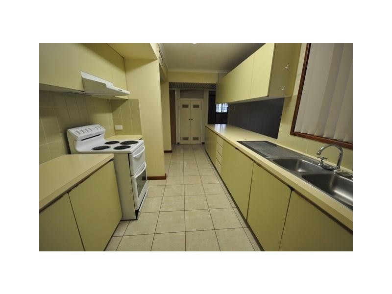 8 Jabiru Loop, South Hedland WA 6722