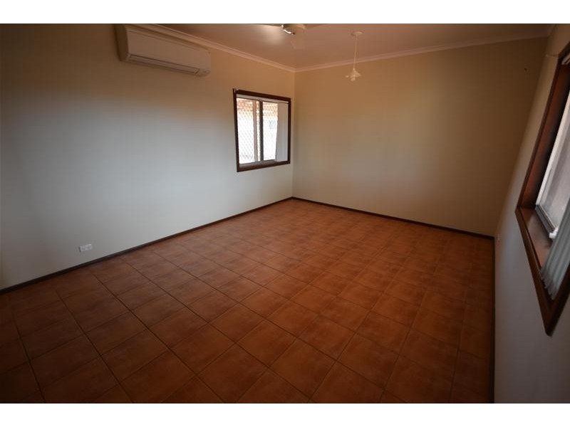 18 Steamer Avenue, South Hedland WA 6722