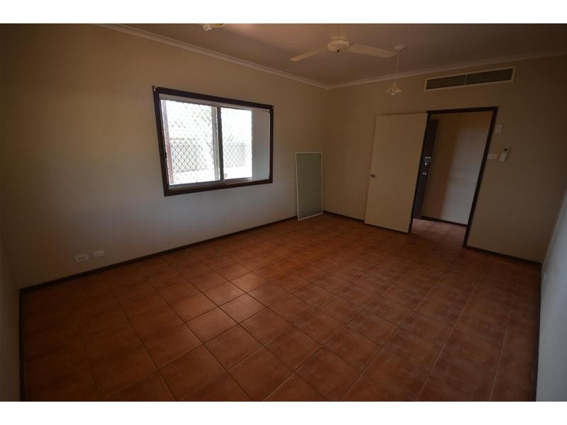 18 Steamer Avenue, South Hedland WA 6722