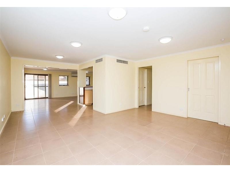 16 Delamere Place, South Hedland WA 6722