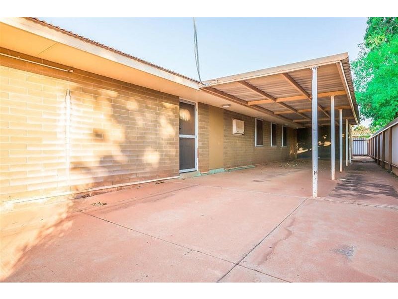 16 Delamere Place, South Hedland WA 6722