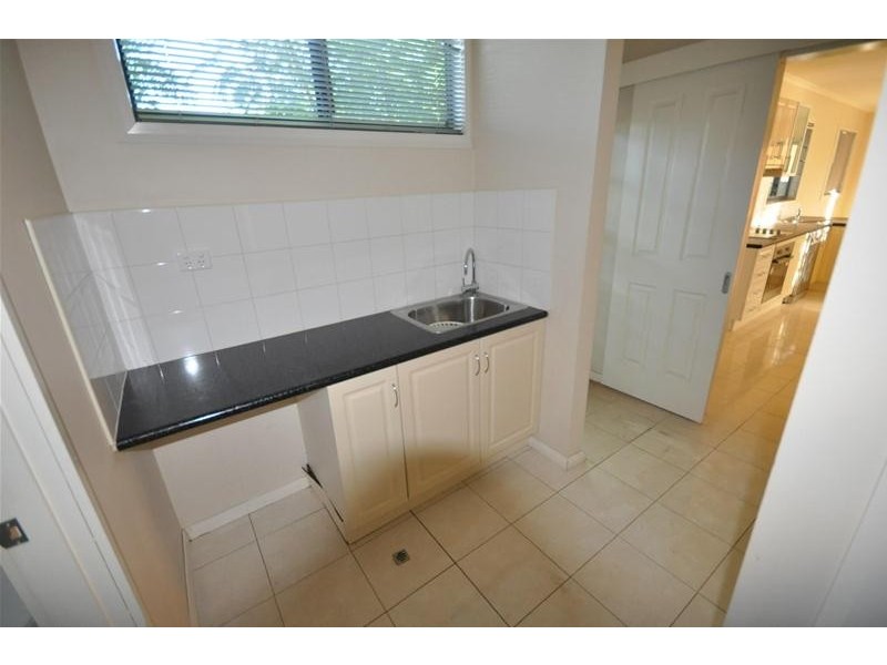 1B Turro Place, Newman WA 6753