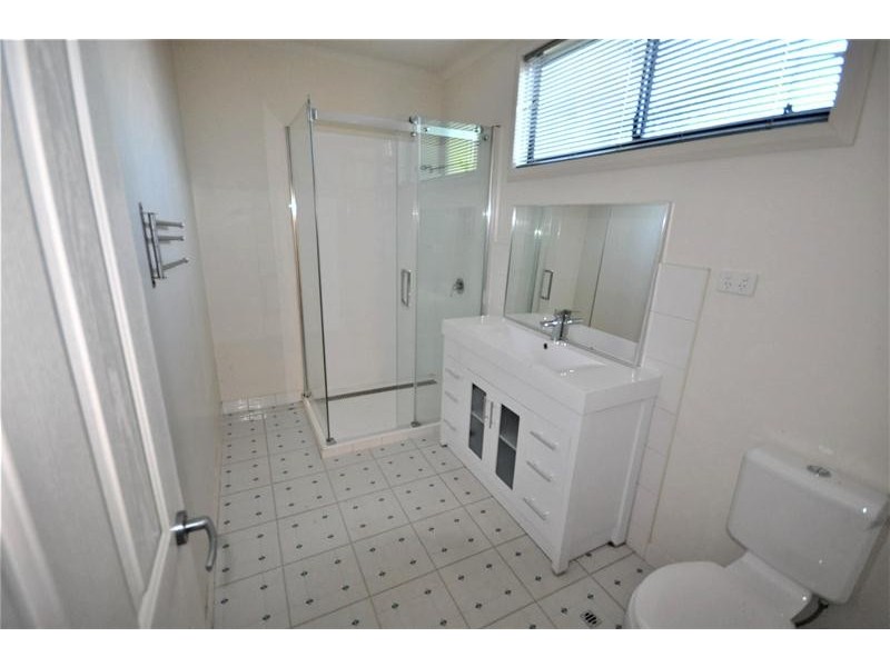 1B Turro Place, Newman WA 6753