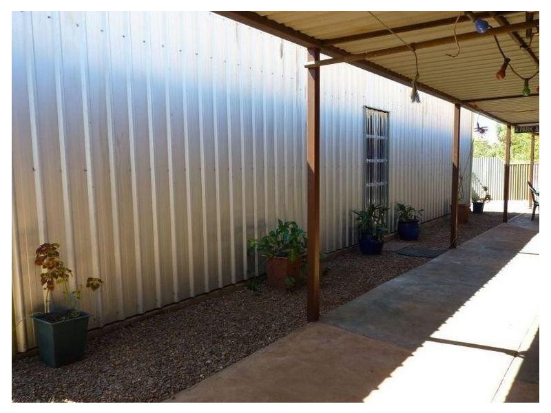 6 Dongara Place, South Hedland WA 6722