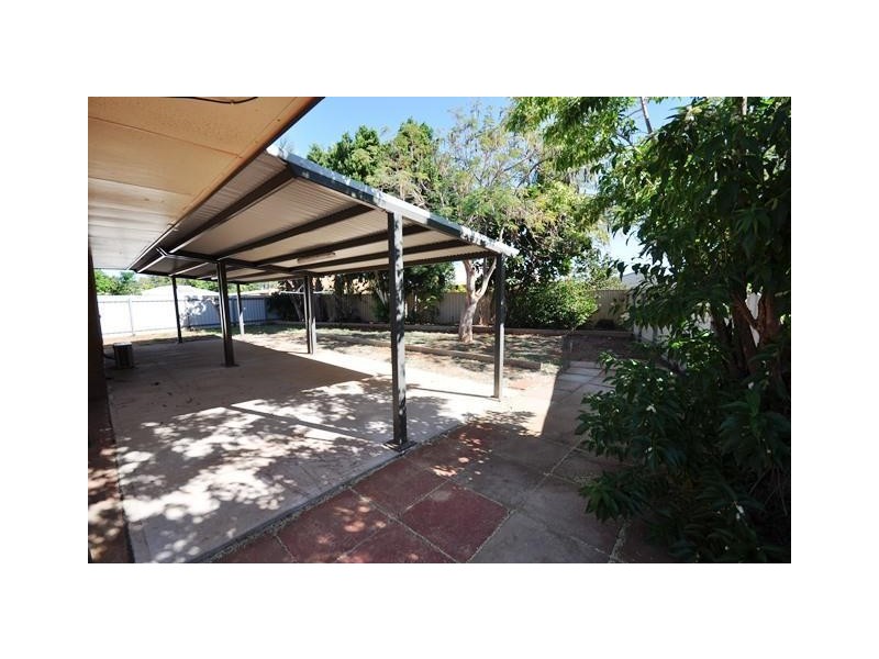 13 Curlew Crescent, South Hedland WA 6722