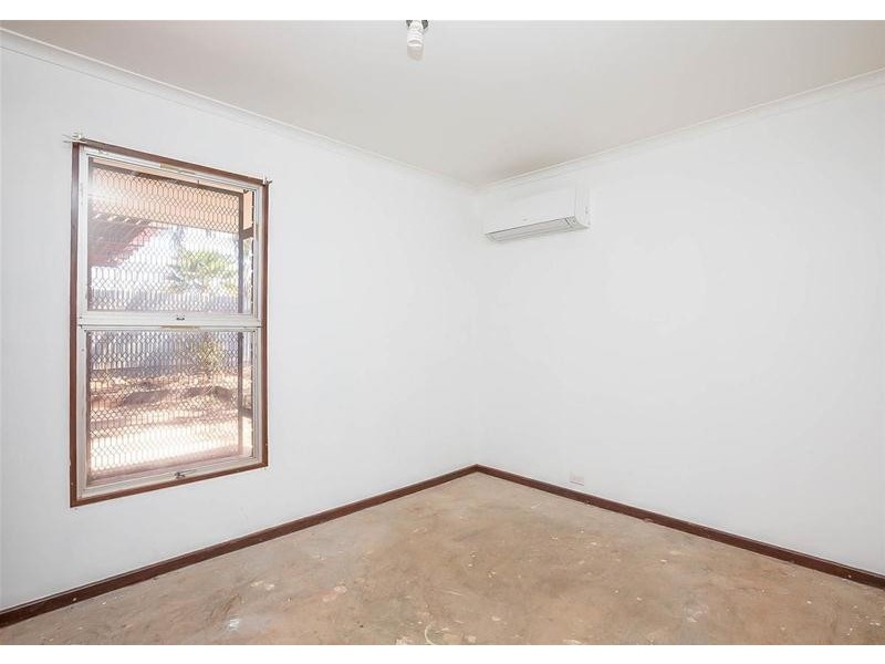 2 Hawkins Street, South Hedland WA 6722