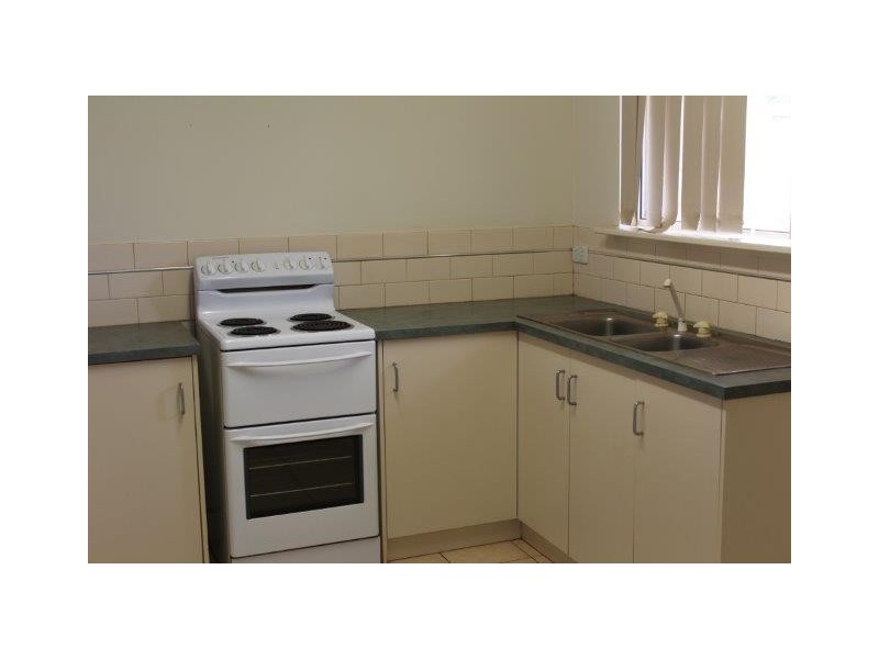 8/1 Cowra Drive, Newman WA 6753