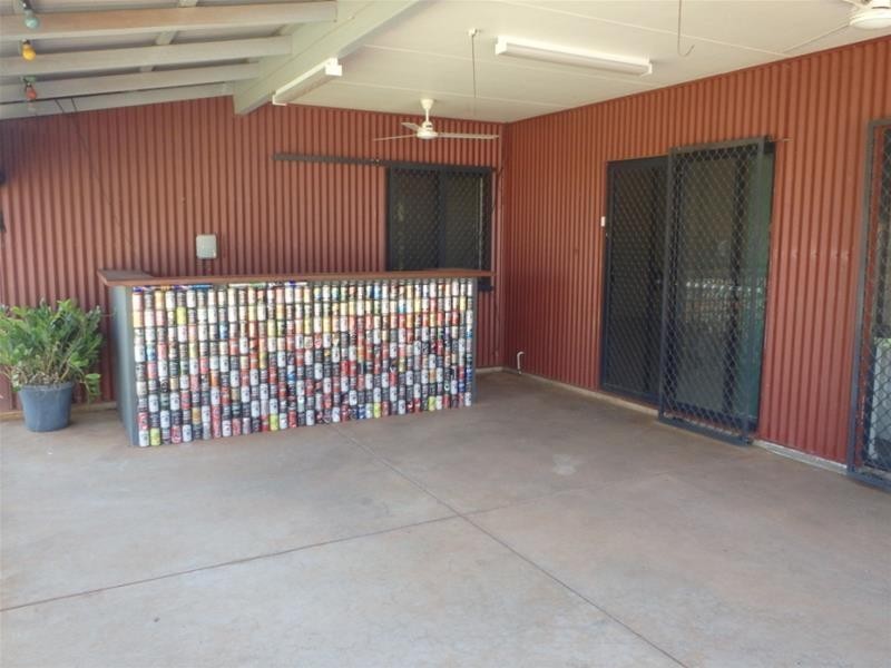 8 Bullara Place, South Hedland WA 6722