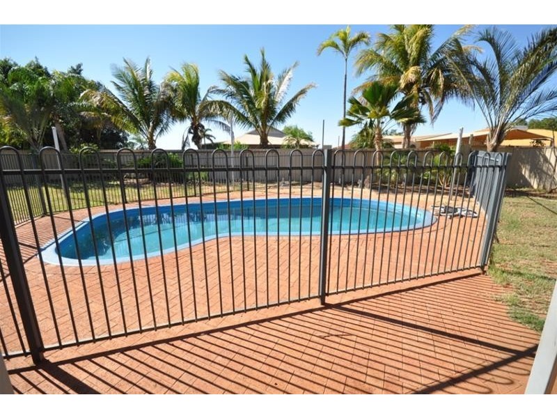 8 Bullara Place, South Hedland WA 6722