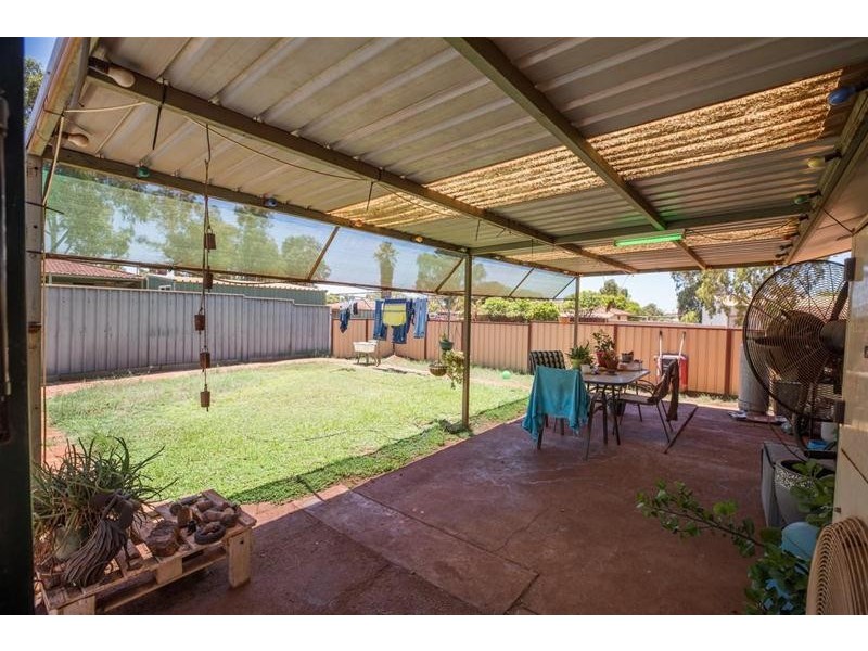 22 Gandawarra Crescent, Newman WA 6753