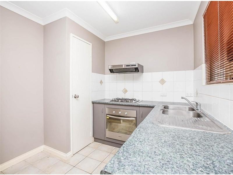 11/4 Reynolds Place, South Hedland WA 6722