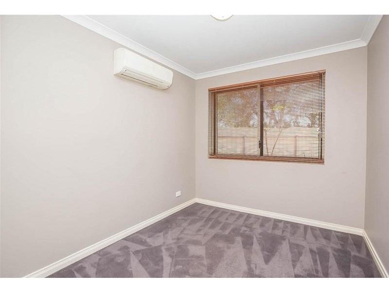 11/4 Reynolds Place, South Hedland WA 6722
