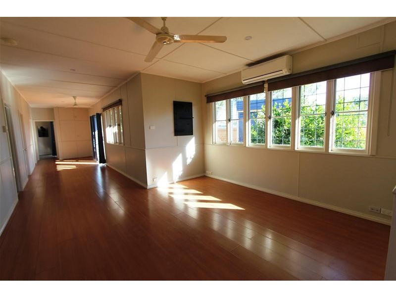 17 Somerset Crescent, South Hedland WA 6722