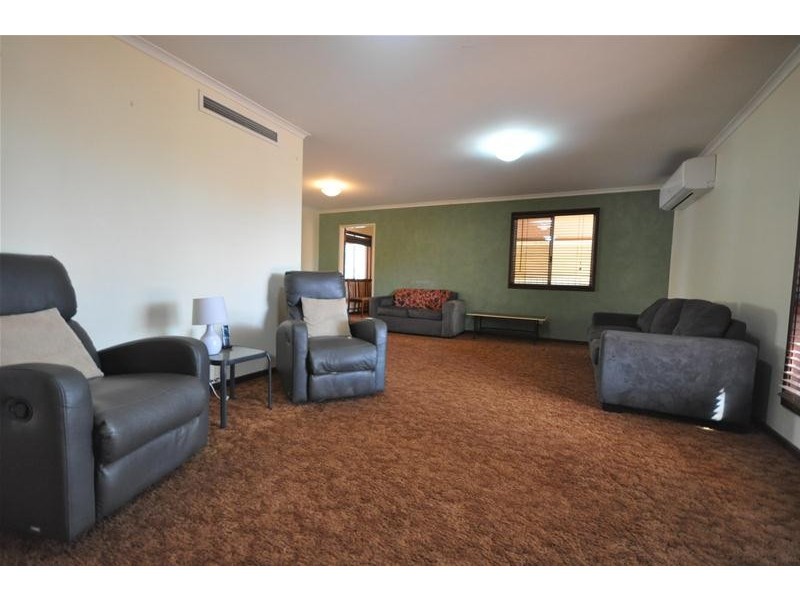 3 Copenhagen Way, Newman WA 6753