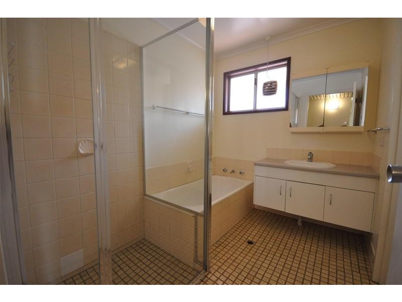 3 Copenhagen Way, Newman WA 6753