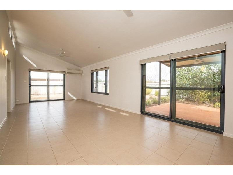 8 Bridge Street, South Hedland WA 6722