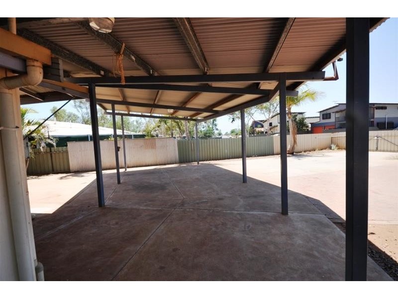 21 Somerset Crescent, South Hedland WA 6722