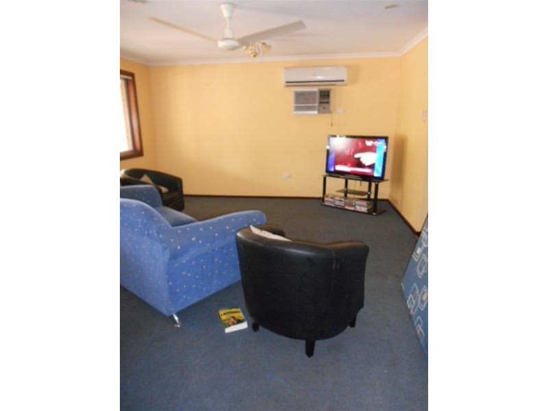 5 Kwinana Street, South Hedland WA 6722