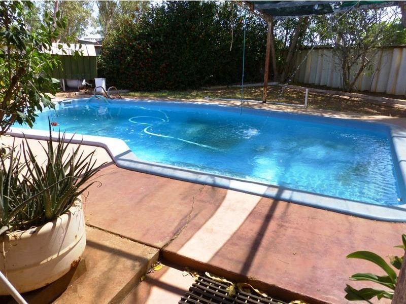 24 Weaver Place, South Hedland WA 6722