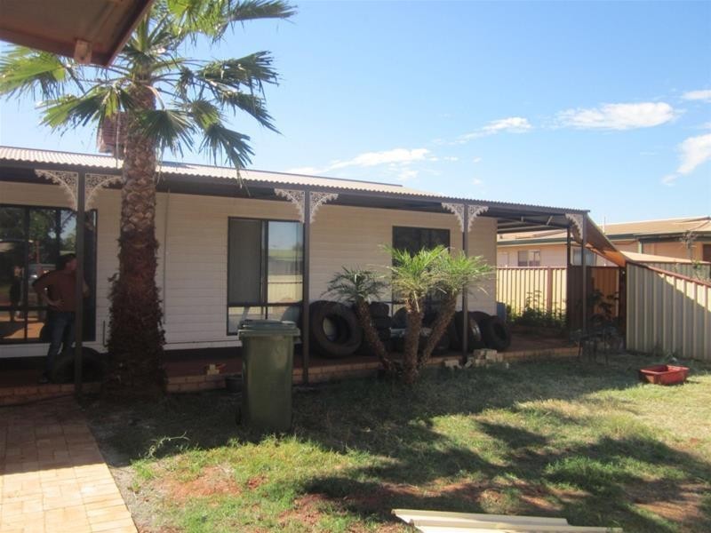 17 Knox Way, Newman WA 6753