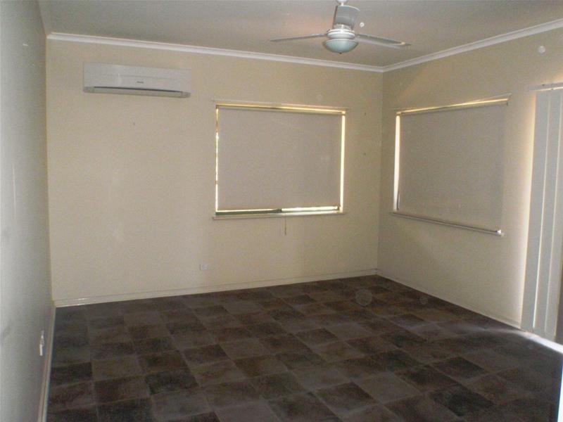 8 Paroo Close, South Hedland WA 6722