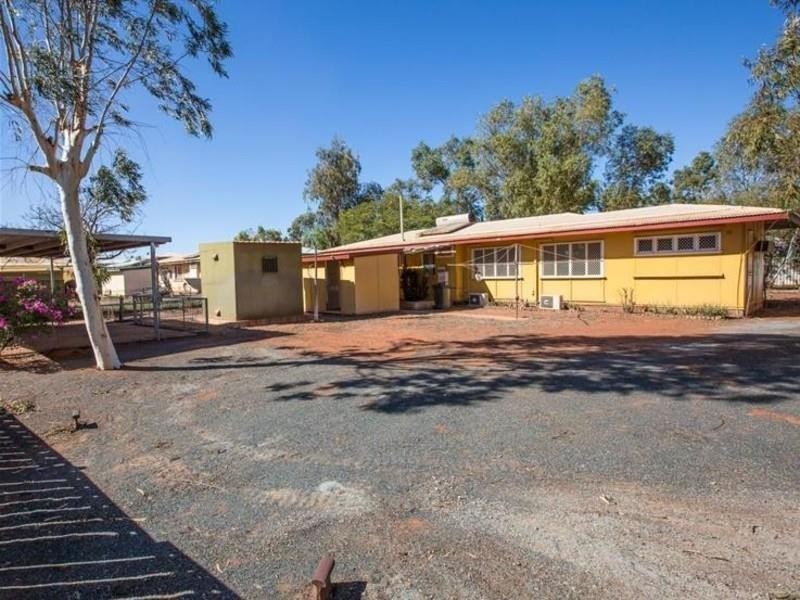 10 Smith Street, South Hedland WA 6722
