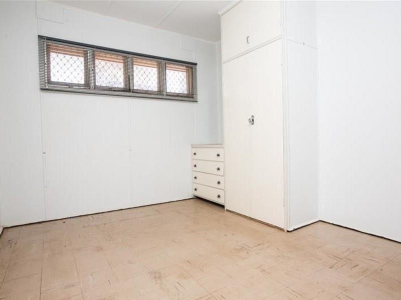 10 Smith Street, South Hedland WA 6722