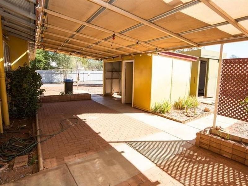 10 Smith Street, South Hedland WA 6722