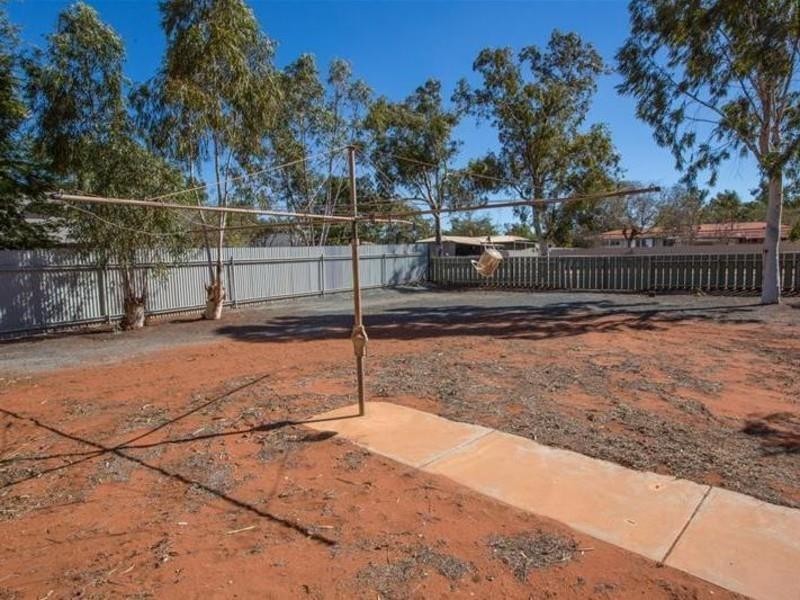 10 Smith Street, South Hedland WA 6722