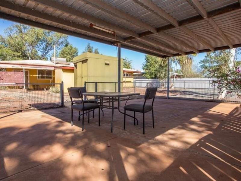 10 Smith Street, South Hedland WA 6722