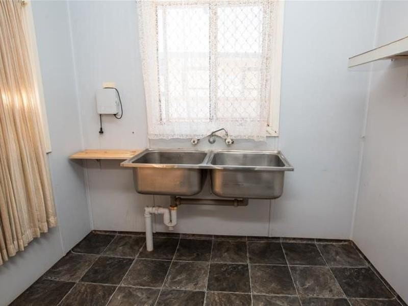 10 Smith Street, South Hedland WA 6722