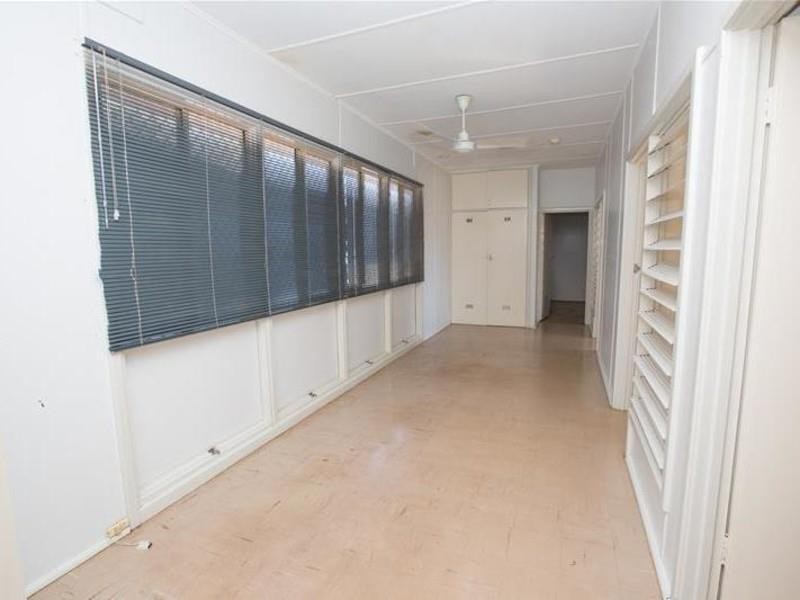 10 Smith Street, South Hedland WA 6722