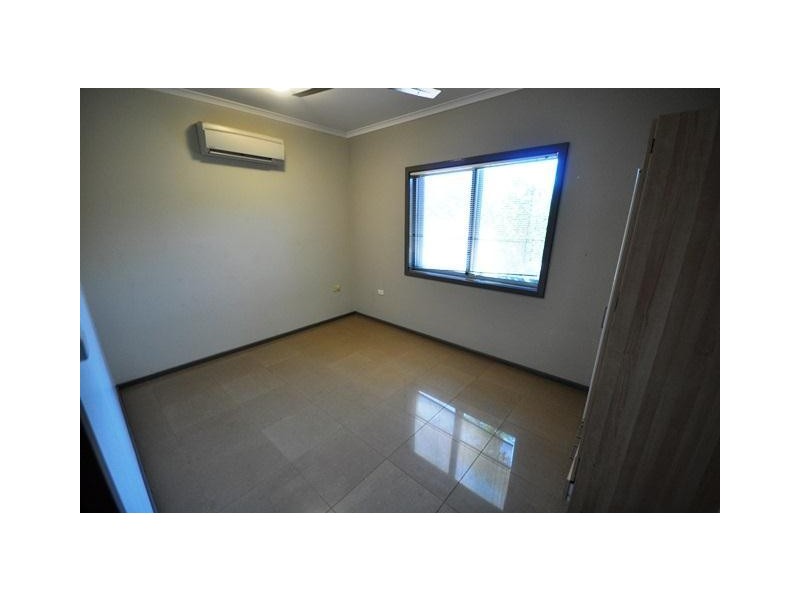 4/8 Yarrunga Crescent, South Hedland WA 6722