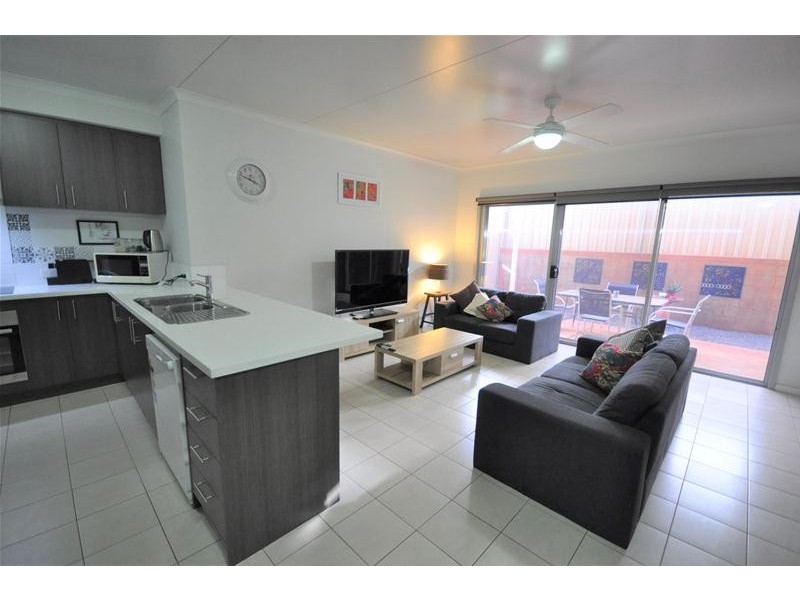 11 Hibiscus Way, Newman WA 6753