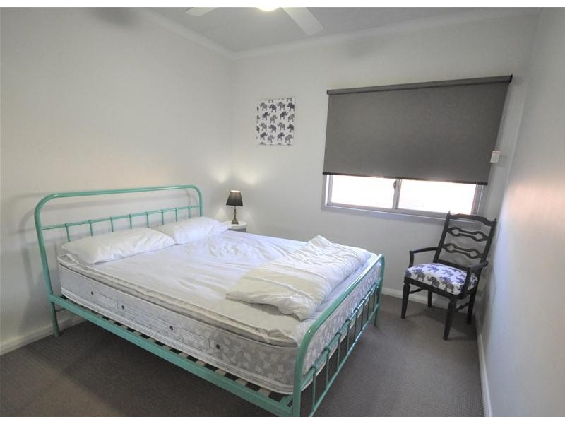 11 Hibiscus Way, Newman WA 6753