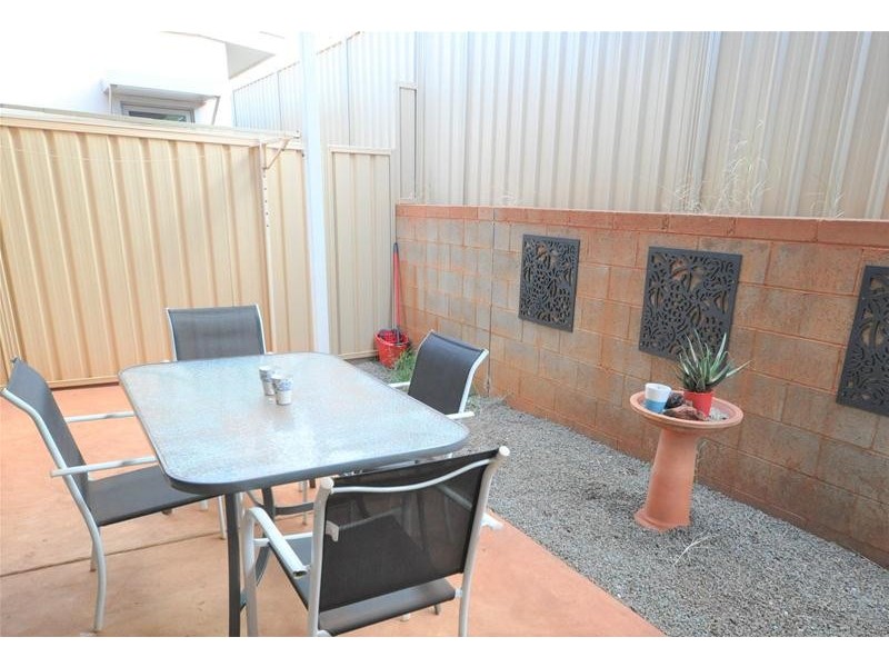 11 Hibiscus Way, Newman WA 6753