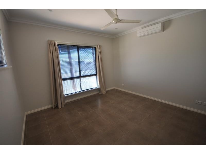 54 Nix Avenue, South Hedland WA 6722