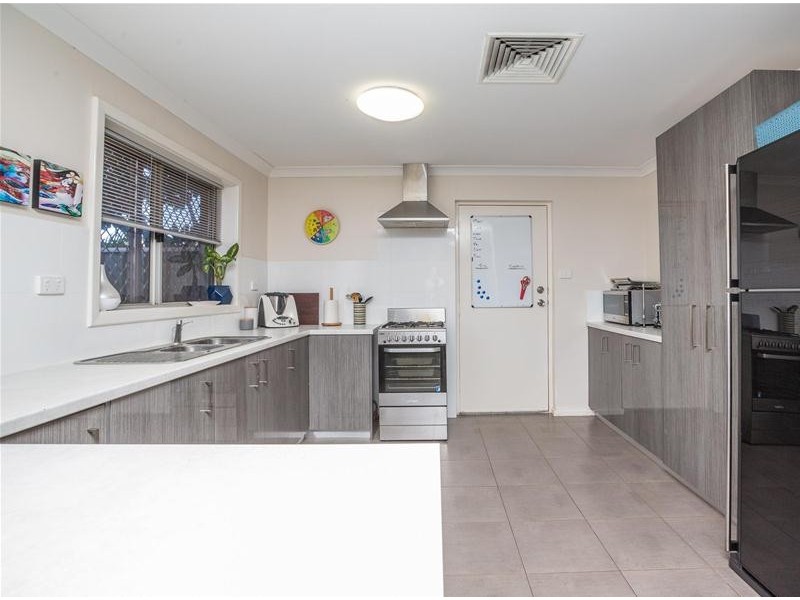 11 Mitchie Crescent, South Hedland WA 6722