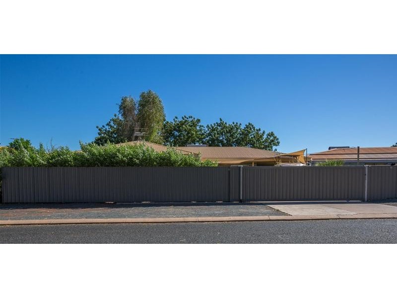11 Mitchie Crescent, South Hedland WA 6722